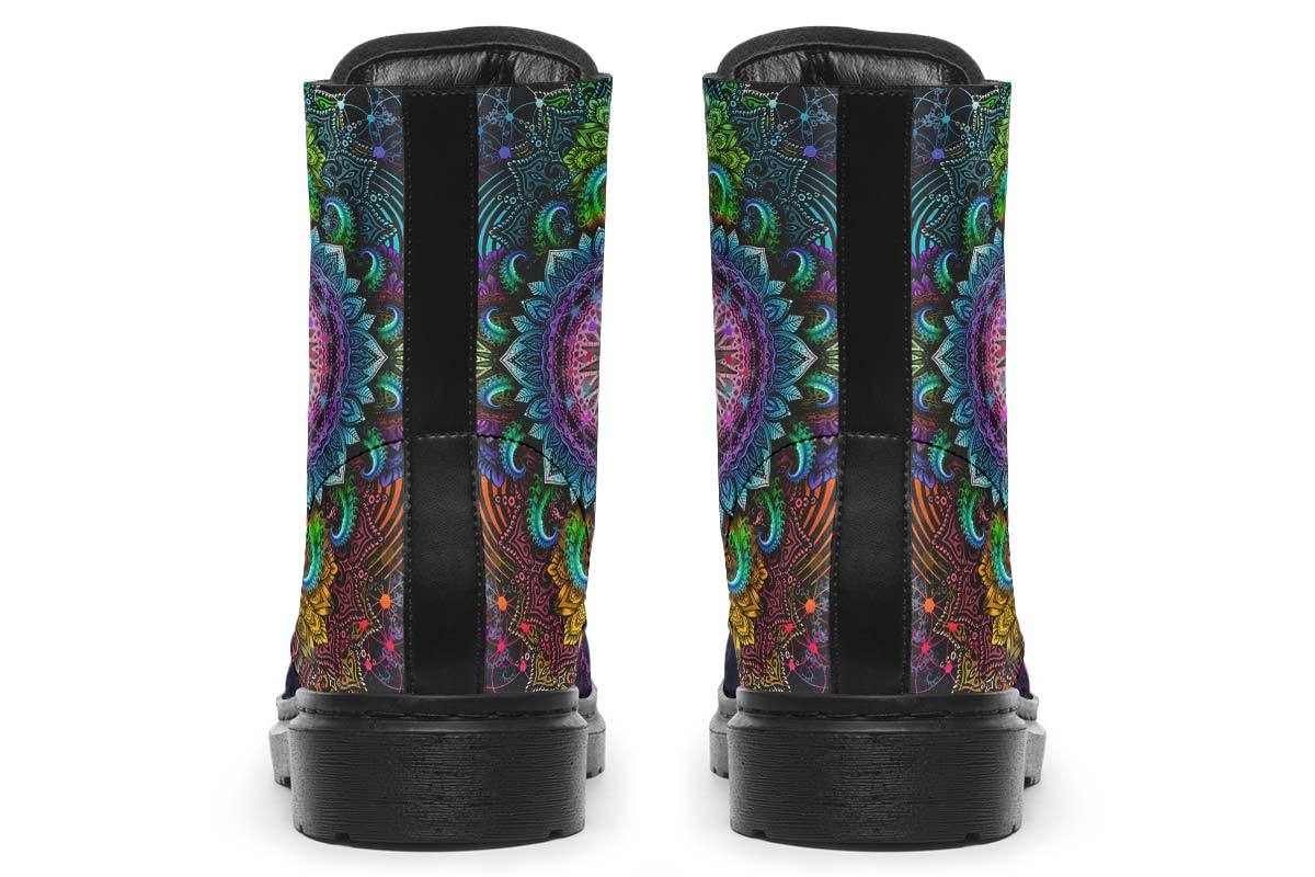 HFboots-105SuperChakra00430-Blk-YWV-STR5.jpg