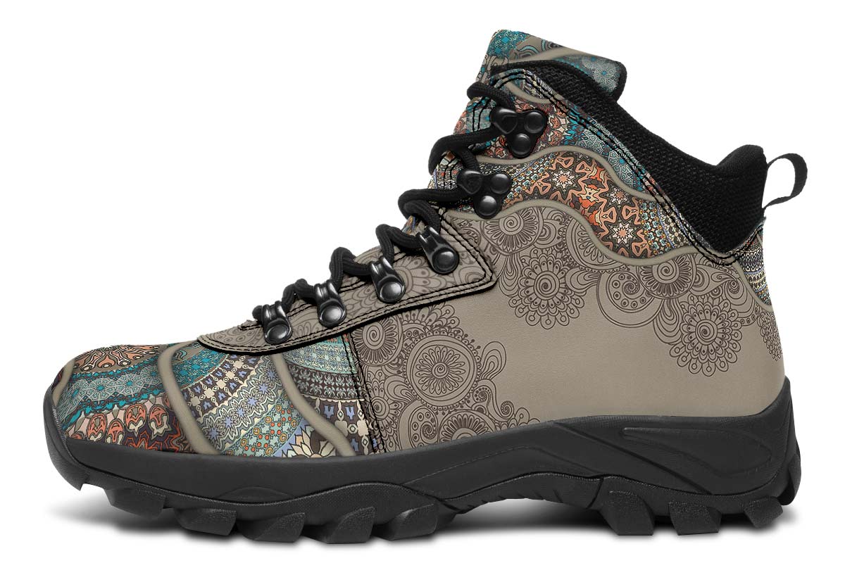 Outdoorboots-105OrnateFlowerGrey00028-Blk-YWV-STR1.jpg